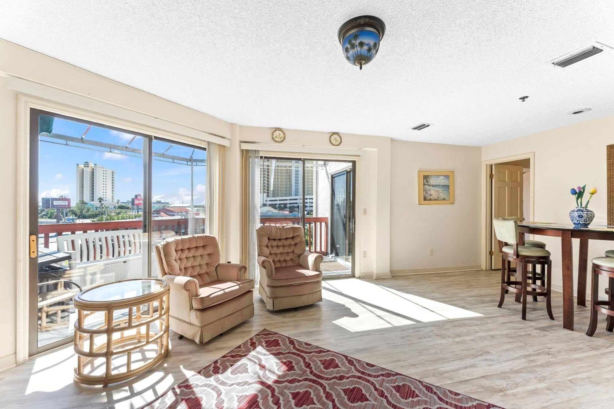 1302b St Thomas Square Apartment Panama City Beach